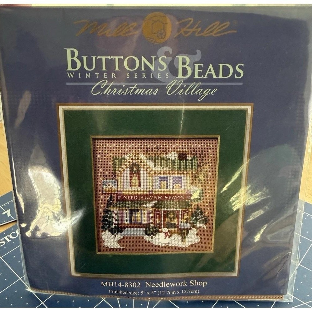 Mill Hill Buttons & Beads Christmas Village Needlework Shop w Ceramic Button